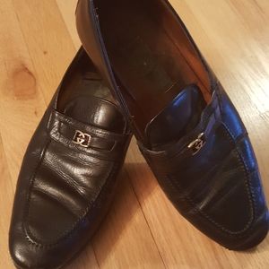Gucci Men's loafers black size 9